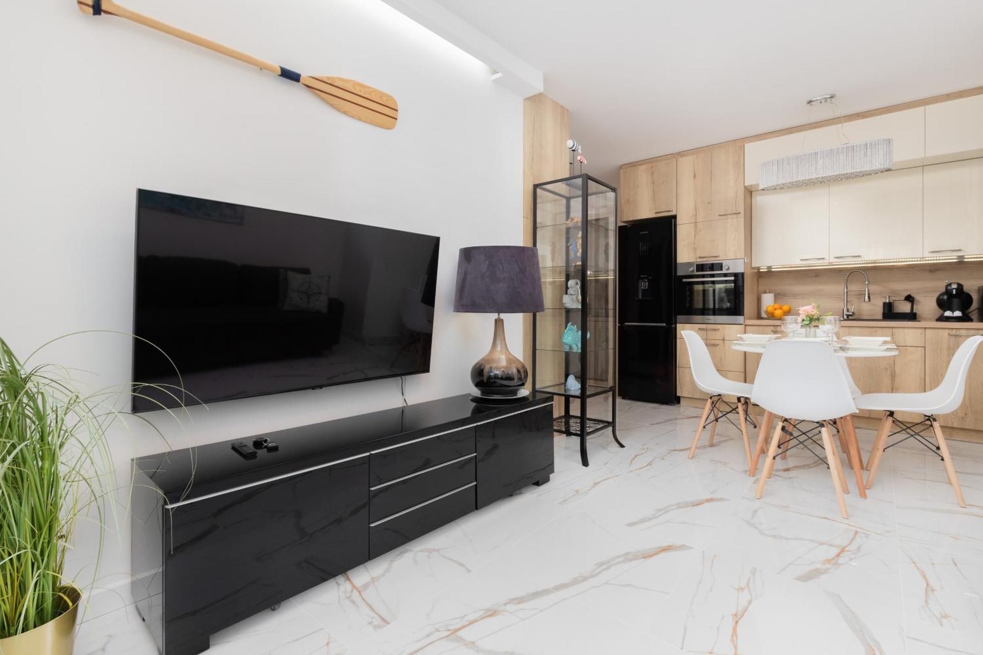 Batorego 7 Apartament With Terrace & Parking Downtown Gdynia By Renters Buitenkant foto